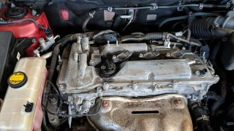 Toyota 2.5L Valve Cover installation