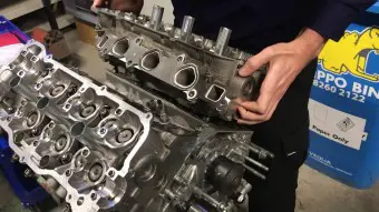 Toyota 3.0L cylinder head installation