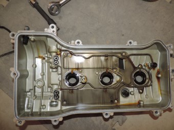 Toyota 4.0L Valve Cover installation