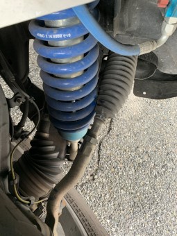 Toyota Sequoia Front shocks