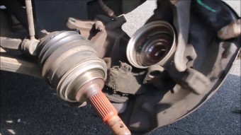 Toyota Camry Solara wheel hub