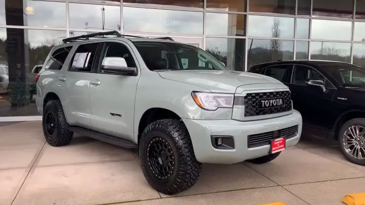 2020 Toyota sequoia